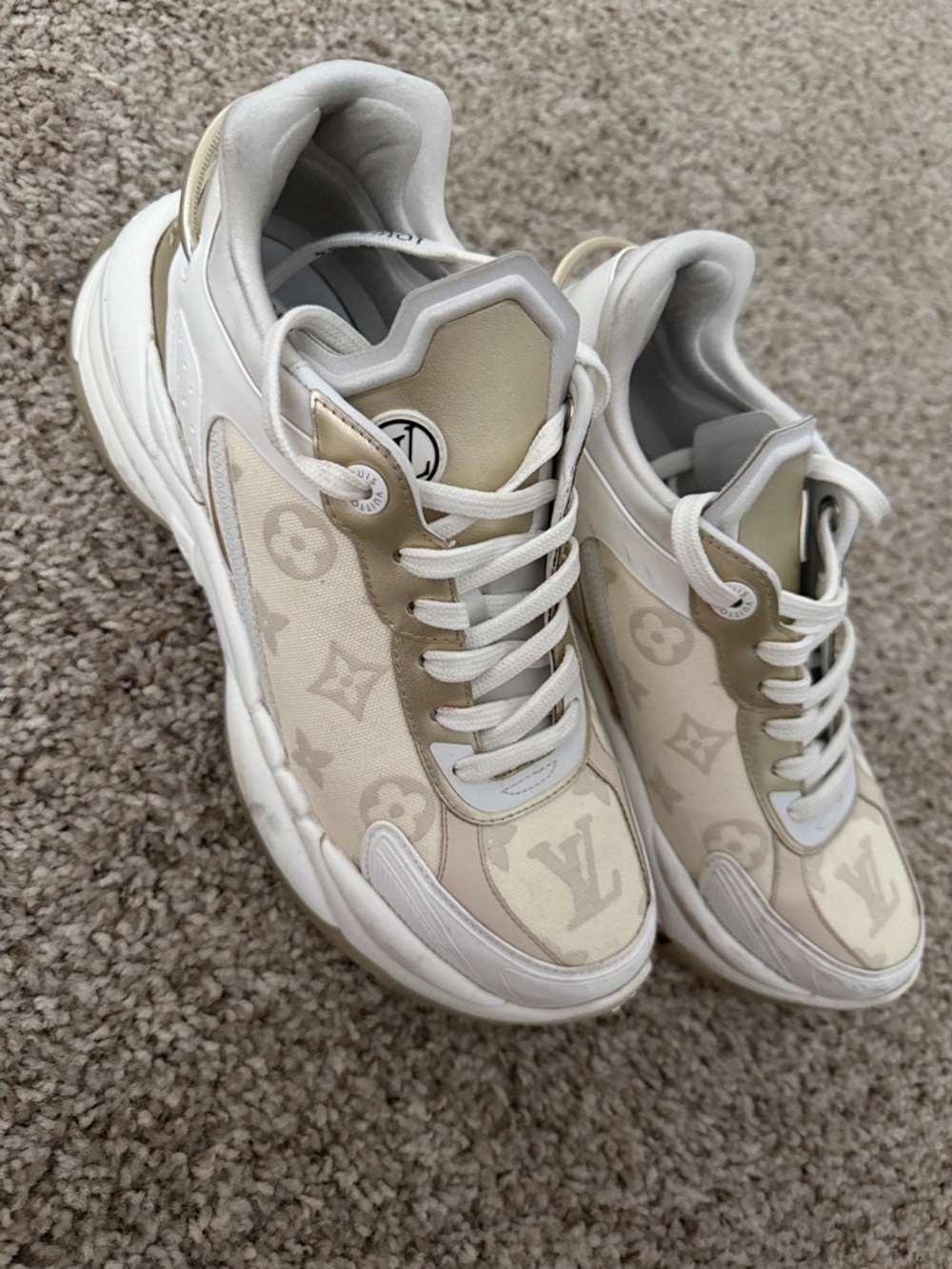 Louis Vuitton Cream & White Monogram Archlight Sneakers